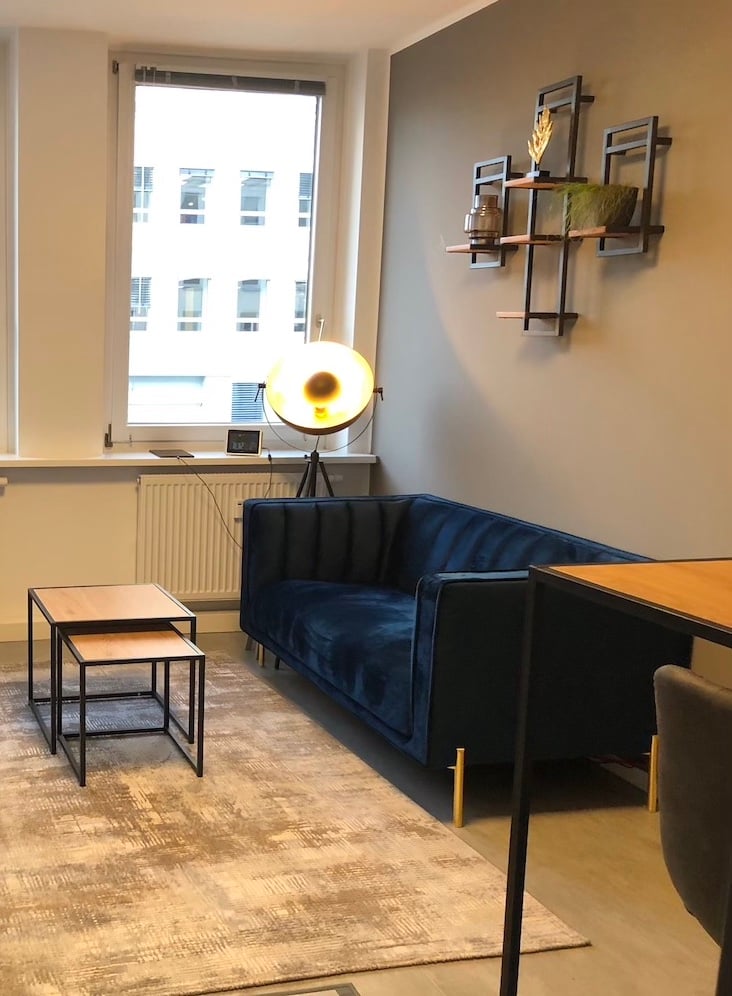 Meeting room with a couch in the Greyd office