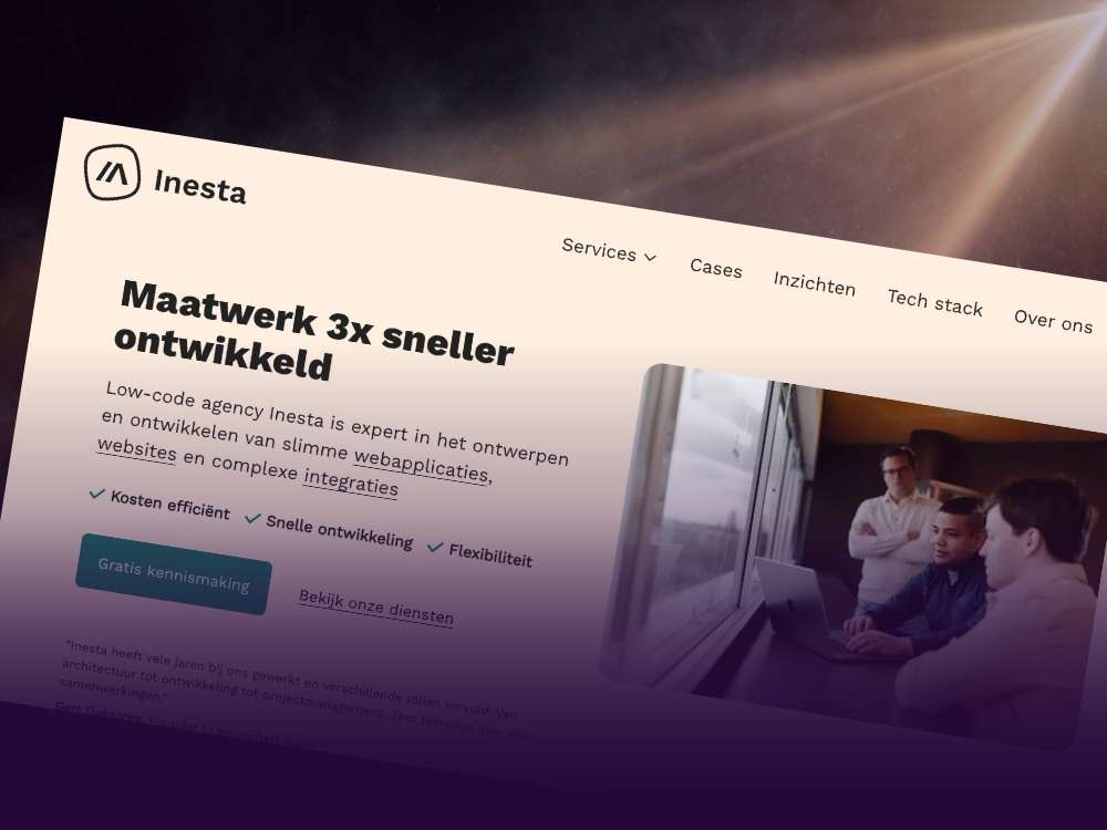 Screenshot of the Inesta agency website. Dutch headline translates to Custom work developed 3x faster. Subtext promotes low-code web apps, websites and integrations. Photo shows people in a meeting.